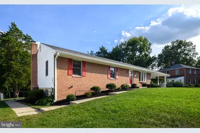 11201 Cedar Lane, Beltsville, MD 20705 - Photo 3