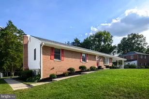 11201 Cedar Ln, Beltsville, MD 20705 - Photo 3