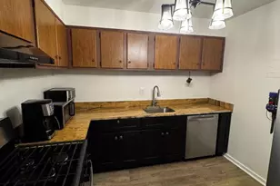 9250 Edwards Way, Hyattsville, MD 20783 - Photo 13