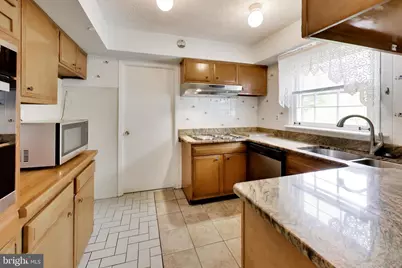 12306 Rockledge Drive, Bowie, MD 20715 - Photo 7