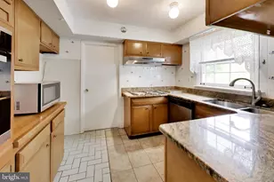 12306 Rockledge Dr, Bowie, MD 20715 - Photo 7