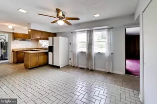 12306 Rockledge Dr, Bowie, MD 20715 - Photo 11