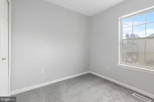 1673 Willowwood Ct, Hyattsville, MD 20785 - Photo 15