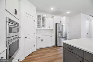 6807 Fountain Pk Dr, Glenn Dale, MD 20769 - Photo 21