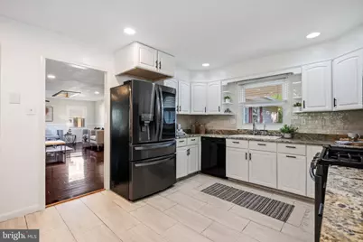 4005 Woodhaven Lane, Bowie, MD 20715 - Photo 7
