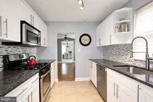 6804 Marianne Dr, Suitland, MD 20746 - Photo 13