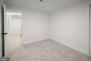 5918 Southgate Dr, Temple Hills, MD 20748 - Photo 35