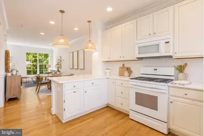 4548 Longfellow Street, Hyattsville, MD 20781 - Photo 7