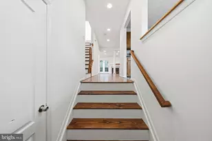8111 Picard Ln, Upper Marlboro, MD 20774 - Photo 3