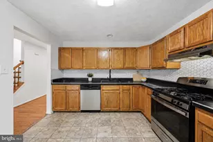 8111 Picard Ln, Upper Marlboro, MD 20774 - Photo 5