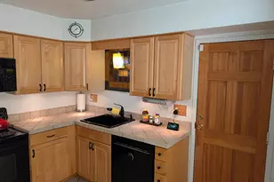 5201 Oahu Ct, Temple Hills, MD 20748 - Photo 3