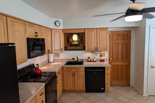 5201 Oahu Ct, Temple Hills, MD 20748 - Photo 5