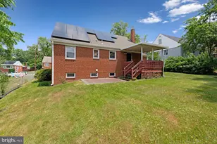 1911 Houston St, Capitol Heights, MD 20743 - Photo 17