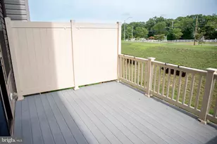 10334 Vista Meadow Way, Lanham, MD 20706 - Photo 5