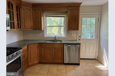 6601 Evanston Street, District Heights, MD 20747 - Photo 9