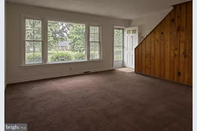 10426 Tullymore Drive, Hyattsville, MD 20783 - Photo 3