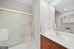5601 Lustine St, Hyattsville, MD 20781 - Photo 19