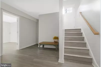 5004 Roanoke Place, College Park, MD 20740 - Photo 17