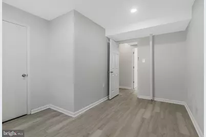 5004 Roanoke Place, College Park, MD 20740 - Photo 15