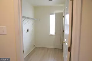 15303 Doveheart Ln, Bowie, MD 20721 - Photo 31