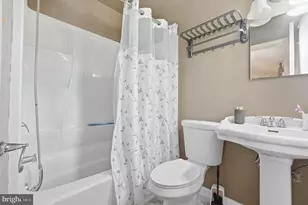 7518 Dover Ln, Lanham, MD 20706 - Photo 27