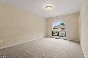 8131 Bird Ln, Greenbelt, MD 20770 - Photo 13