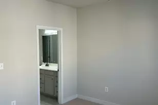 4770 Towne Square Blvd, Suitland, MD 20746 - Photo 15