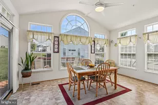 14701 Exbury Ln, Laurel, MD 20707 - Photo 17