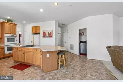 14701 Exbury Lane, Laurel, MD 20707 - Photo 19