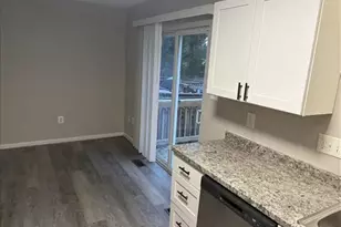 4708 Snowflower Blvd, Oxon Hill, MD 20745 - Photo 9