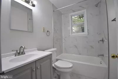 4910 Blackfoot Road, College Park, MD 20740 - Photo 7