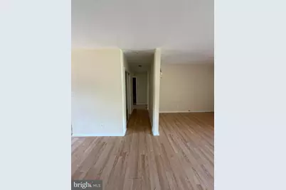 6022 Westchester Drive #301, College Park, MD 20740 - Photo 7