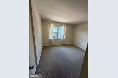 6022 Westchester Drive #301, College Park, MD 20740 - Photo 5