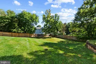 10006 Enford Ct, Lanham, MD 20706 - Photo 77