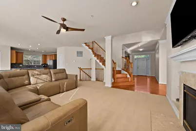 10006 Enford Court, Lanham, MD 20706 - Photo 17