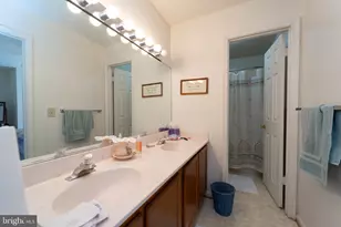 9217 Hobart St, Springdale, MD 20774 - Photo 27