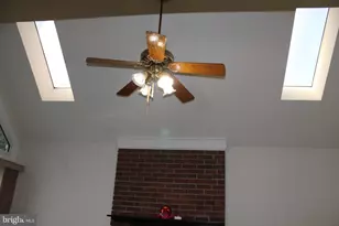 9217 Hobart St, Springdale, MD 20774 - Photo 39