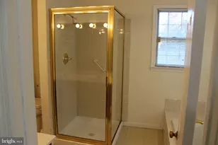 9217 Hobart St, Springdale, MD 20774 - Photo 33