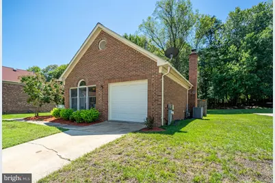 9217 Hobart Street, Springdale, MD 20774 - Photo 7