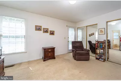 9217 Hobart Street, Springdale, MD 20774 - Photo 9