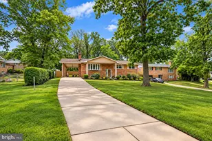 5309 Acorn Dr, Temple Hills, MD 20748 - Photo 1