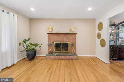 5309 Acorn Drive, Temple Hills, MD 20748 - Photo 3