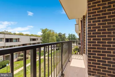 10222 Prince Place #11-202, Upper Marlboro, MD 20774 - Photo 19