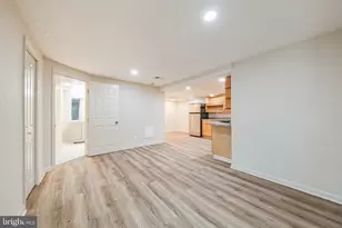 3319 Huntley Sq Dr, Temple Hills, MD 20748 - Photo 9