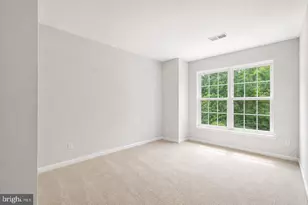 1052 Owens Rd, Oxon Hill, MD 20745 - Photo 31