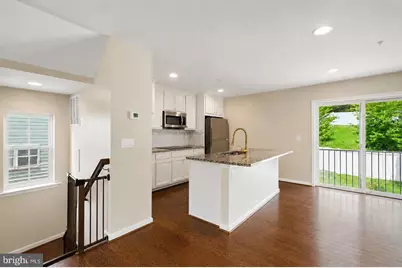 1052 Owens Road, Oxon Hill, MD 20745 - Photo 7