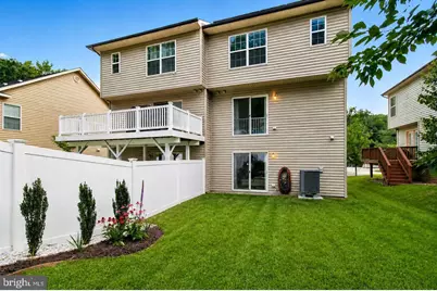 1052 Owens Road, Oxon Hill, MD 20745 - Photo 15