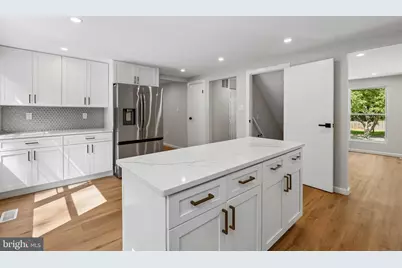 12930 Asbury Drive, Fort Washington, MD 20744 - Photo 9