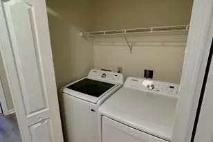 6845 Red Maple Ct, District Heights, MD 20747 - Photo 17