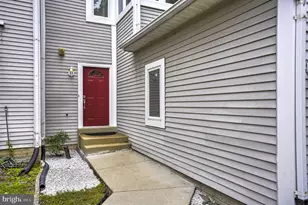 4757 Summertime Dr, Oxon Hill, MD 20745 - Photo 3
